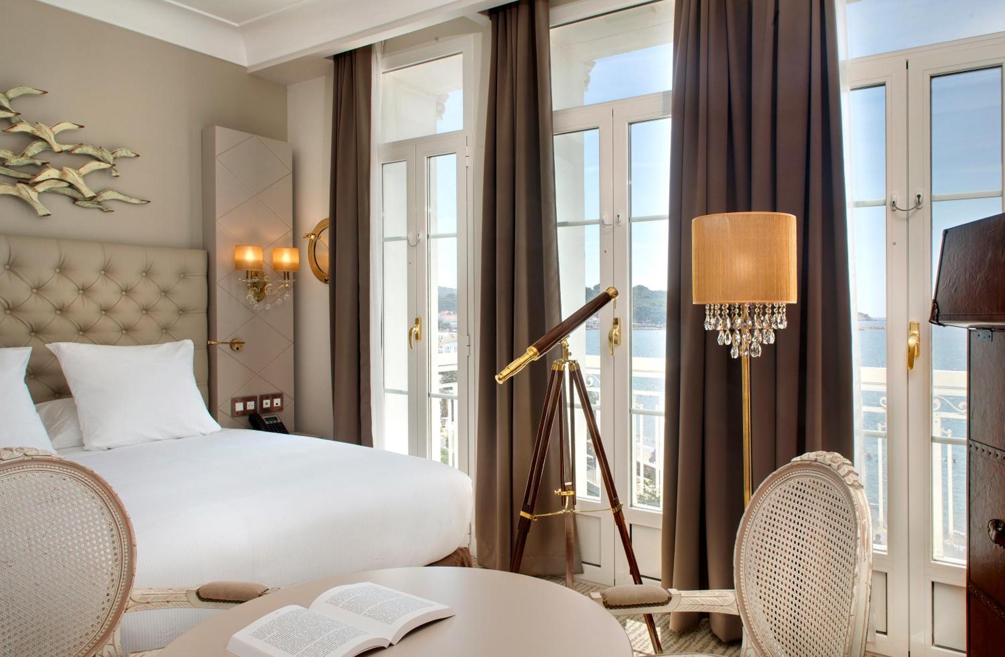 Grand Hotel Des Sablettes Plage, Curio Collection By Hilton Ла-Сейн-сюр-Мер Екстер'єр фото